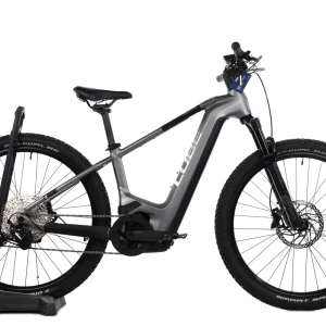 Cube Reaction Hybrid Race 750